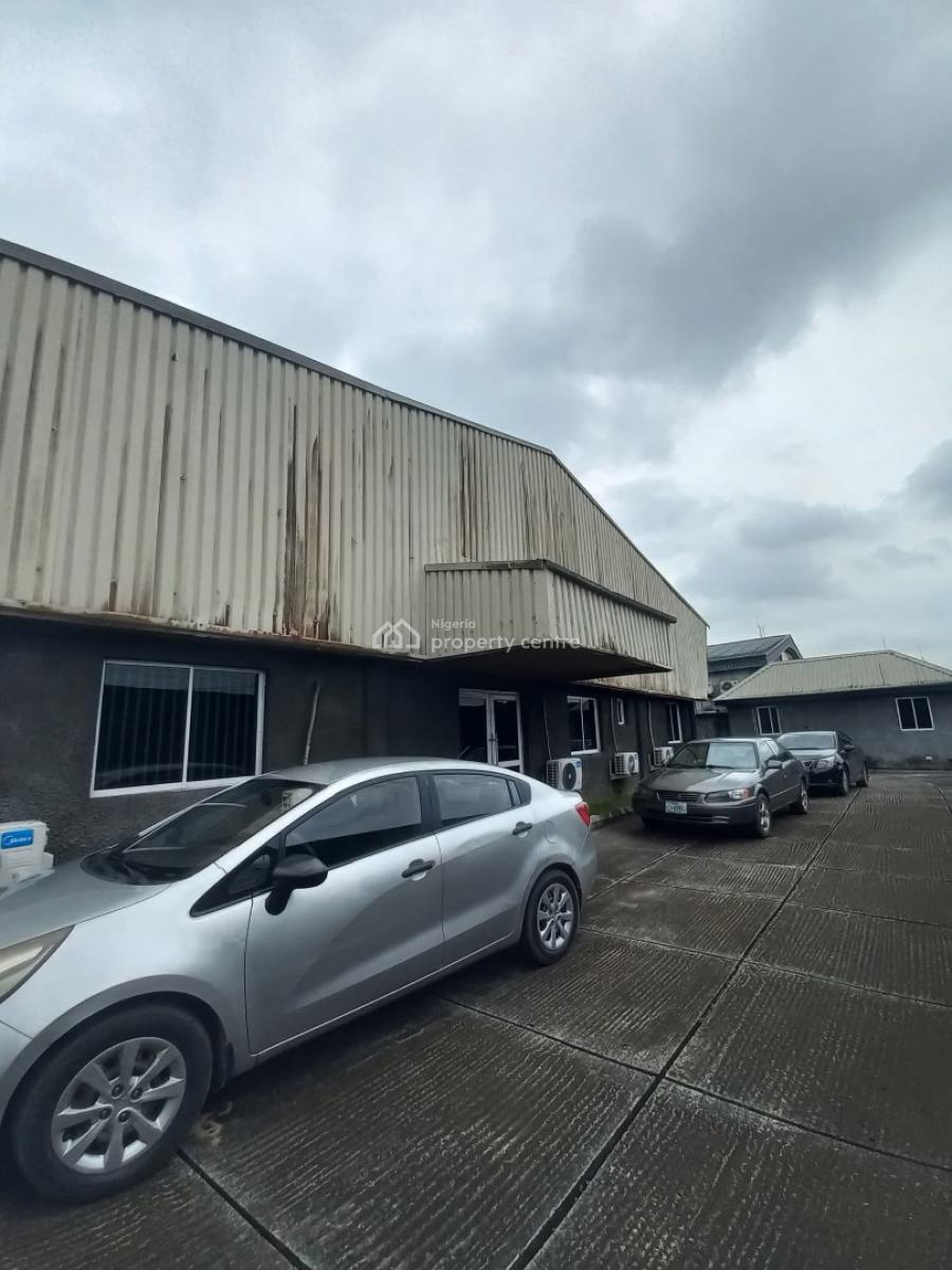 Standard Warehouse in a Well Located Environment, Peter Odili Road Trans Amadi, Trans Amadi, Port Harcourt, Rivers, Warehouse for Sale