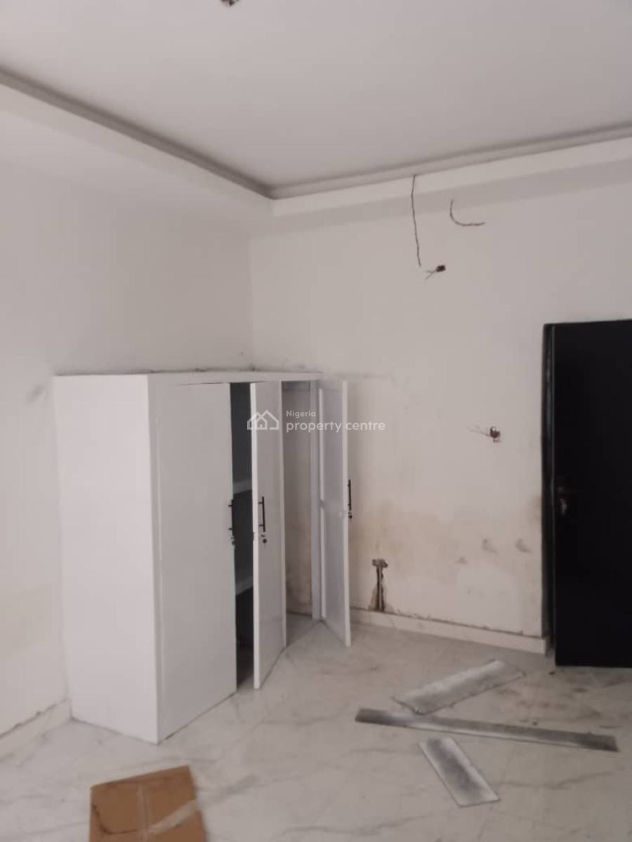a Decent Semi-detached 5 Bedroom Duplex with a Room Bq at, Omole Phase 2, Ikeja, Lagos, Flat / Apartment for Rent