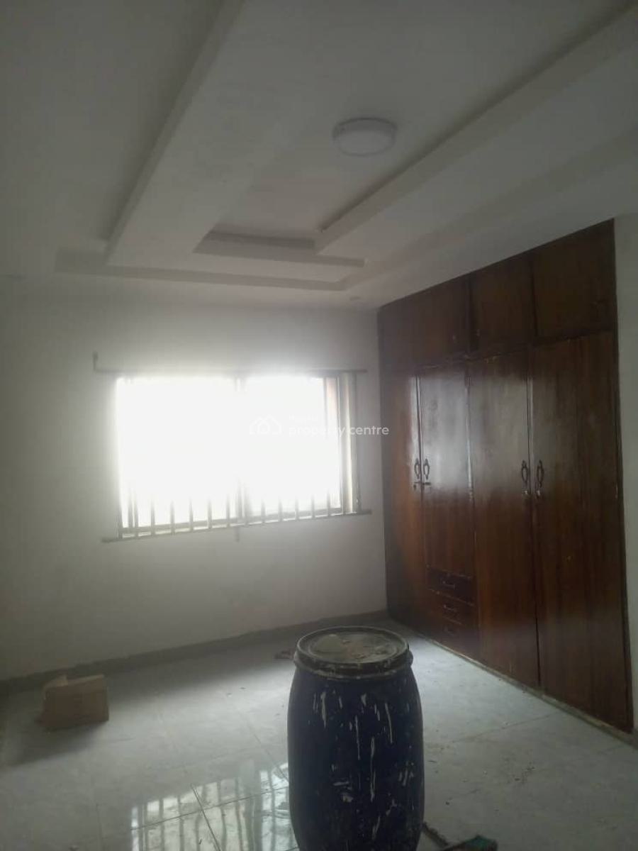 Luxury 3 Bedroom Apartment, Gra Phase 1, Magodo, Lagos, Flat / Apartment for Rent