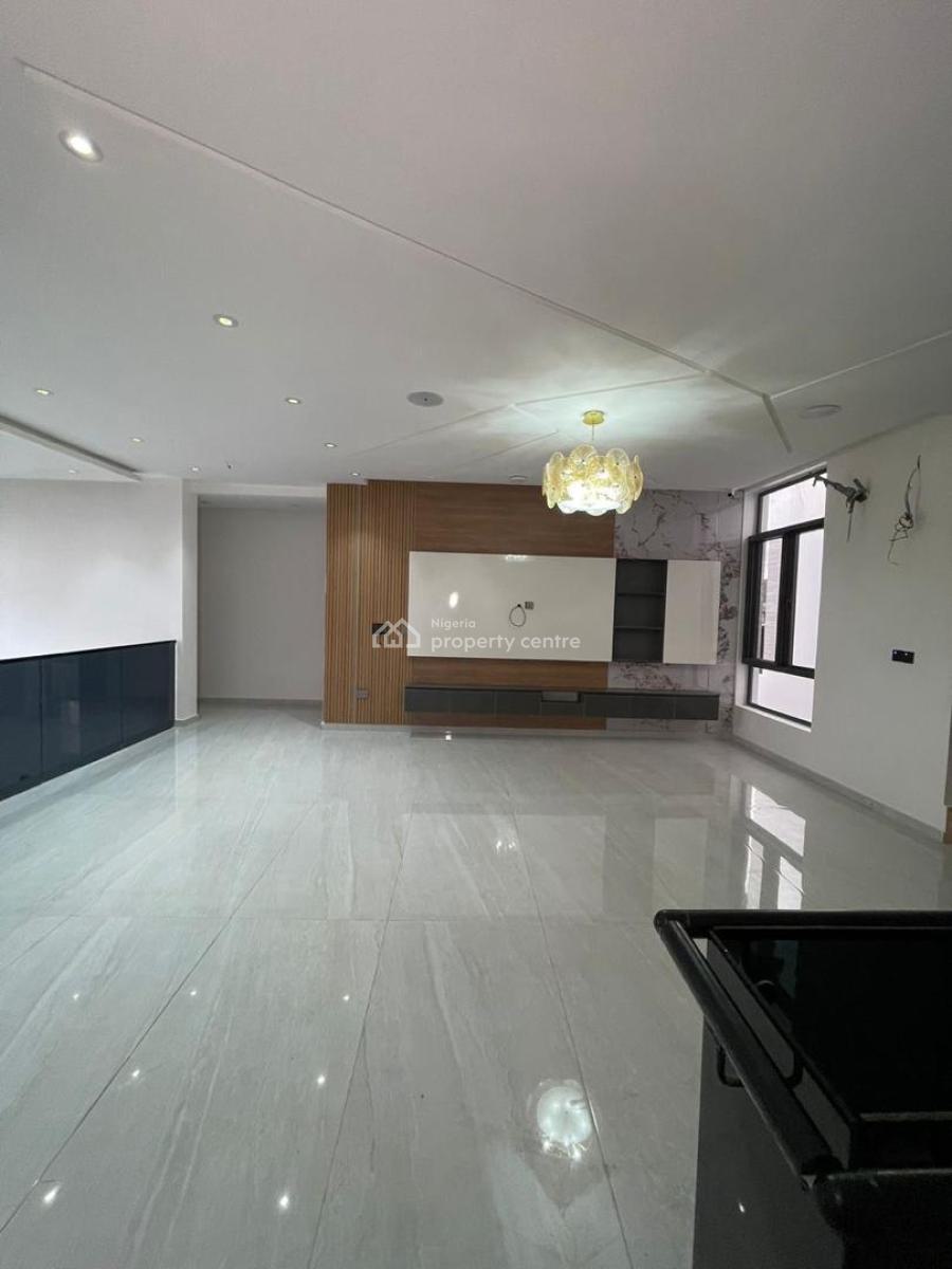 5 Bedroom Fully Detached Duplex with Bq, Ologolo, Lekki, Lagos, Detached Duplex for Sale