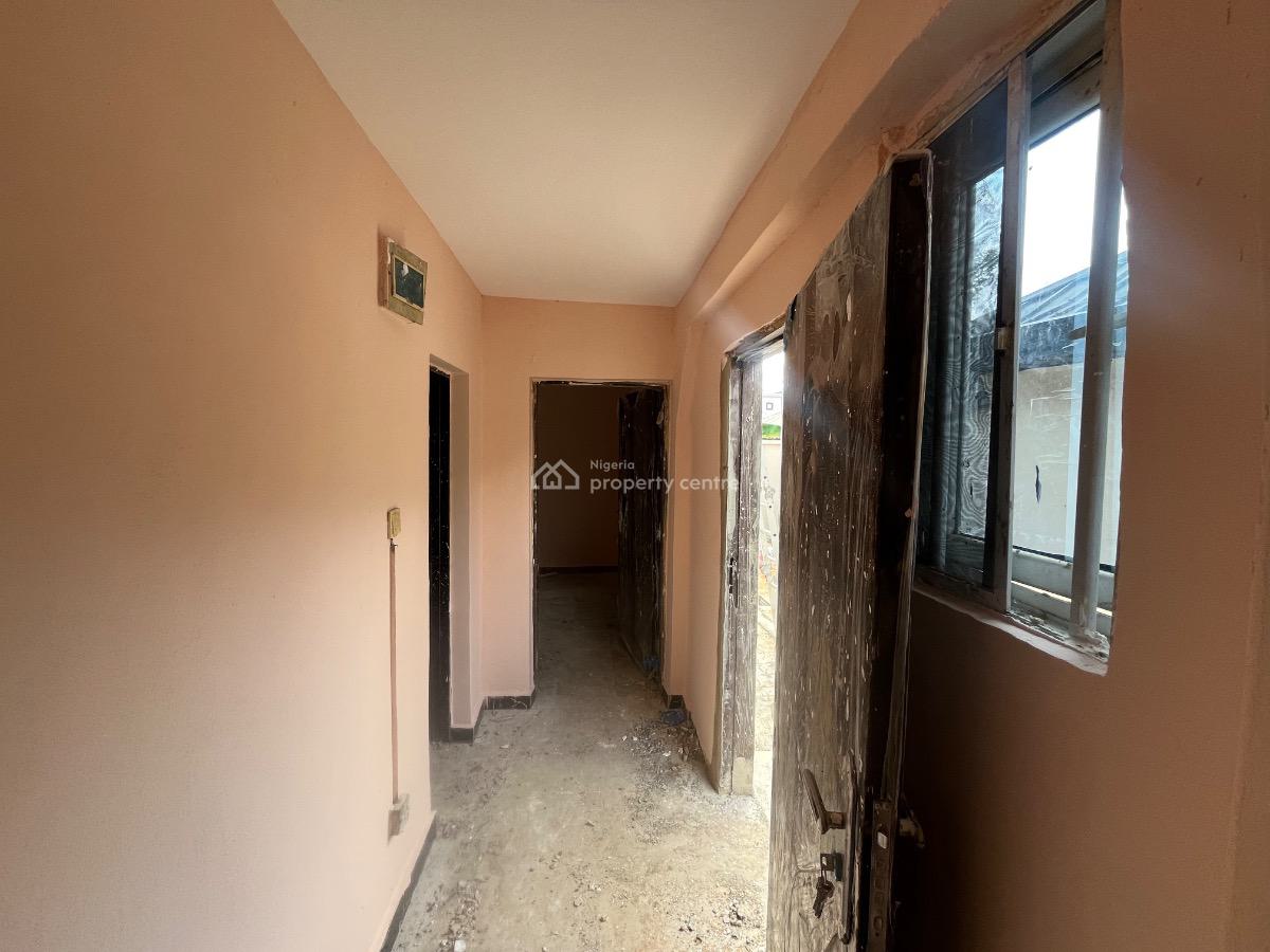 Excellent Mini Flat, Gra Phase 1, Magodo, Lagos, Mini Flat (room and Parlour) for Rent