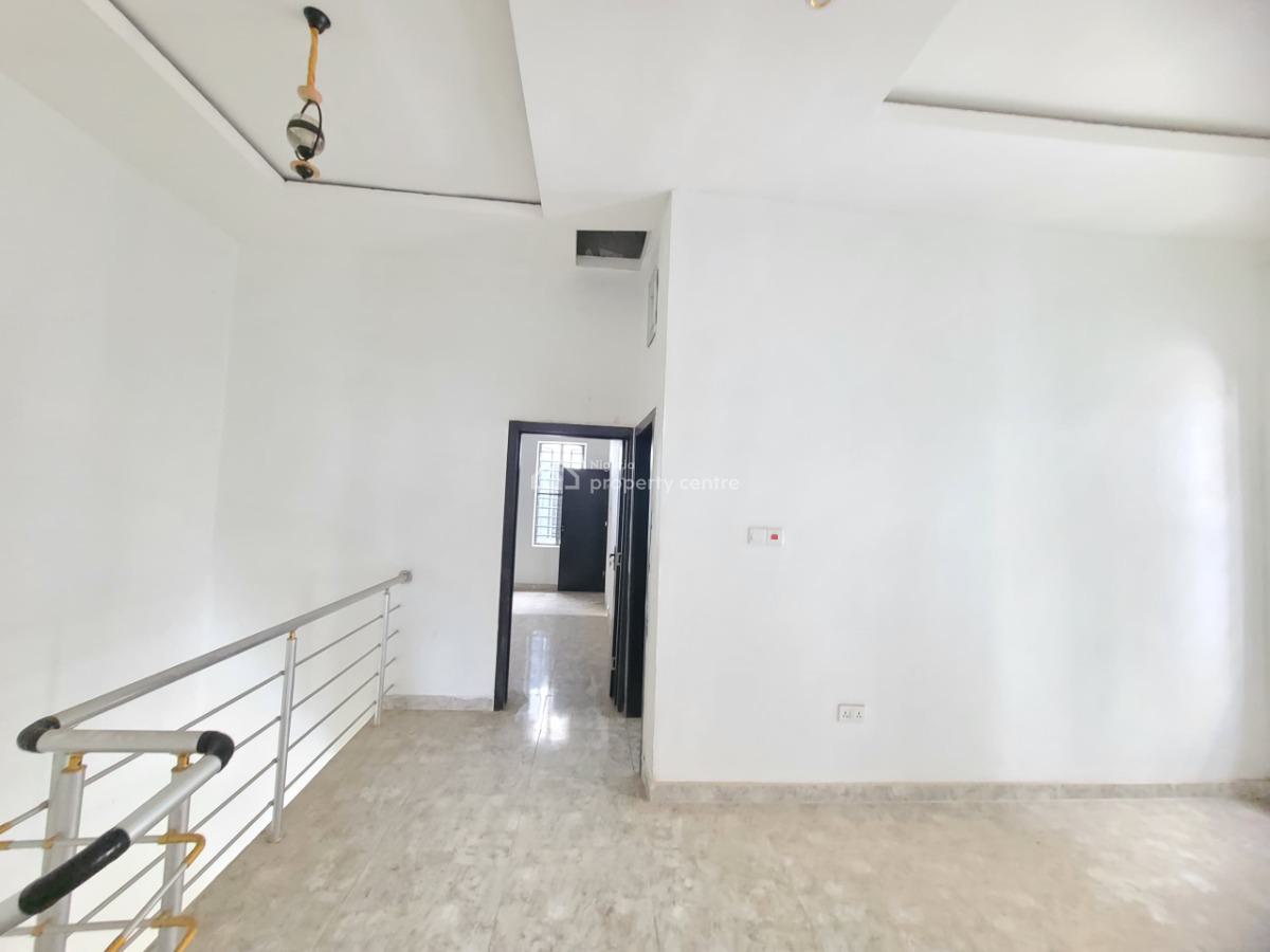 Massive 4bedroom Fully Detached Duplex, Royalpine, Lekki, Lagos, Detached Duplex for Sale