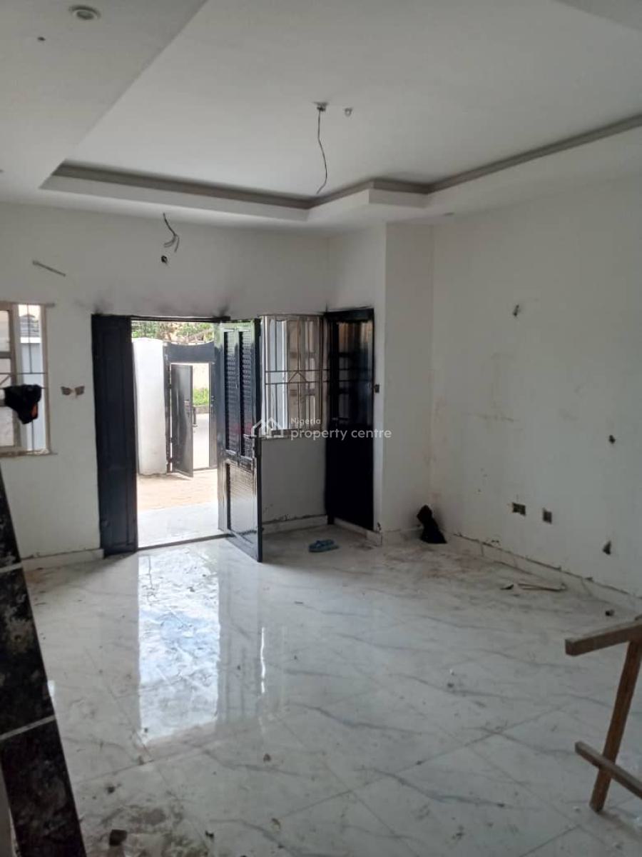 Very Lovely 3 Bedroom Flat, Gra Phase 1, Magodo, Lagos, Flat / Apartment for Rent
