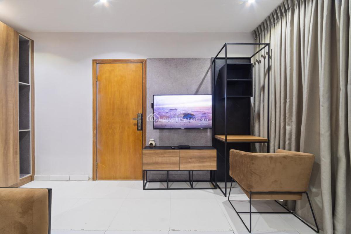 Luxury 1 Bedroom Apartment, Lekki Phase 1, Lekki, Lagos, Flat / Apartment Short Let