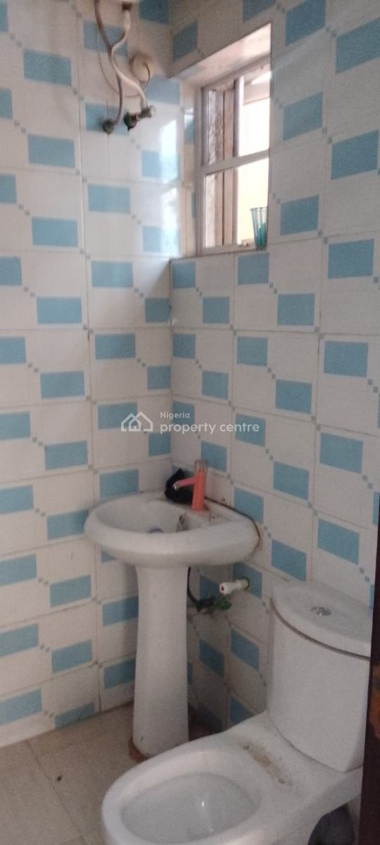 a Spacious Room, Chevron Drive, Bera Estate, Chevron, Lekki, Lagos, Self Contain (single Rooms) for Rent