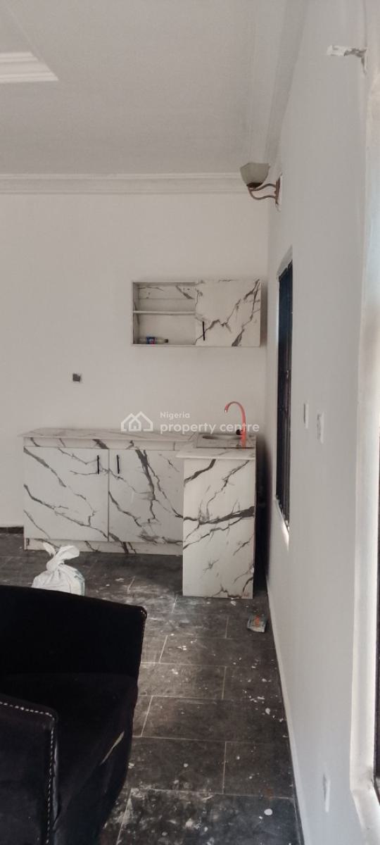 a Very Spacious Mini Flat, Chevron Drive, Bera Estate, Chevron, Lekki, Lagos, Mini Flat (room and Parlour) for Rent