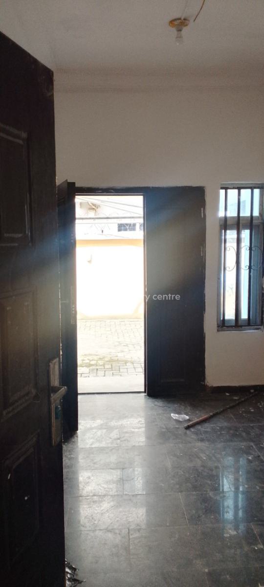 a Very Spacious Mini Flat, Chevron Drive, Bera Estate, Chevron, Lekki, Lagos, Mini Flat (room and Parlour) for Rent