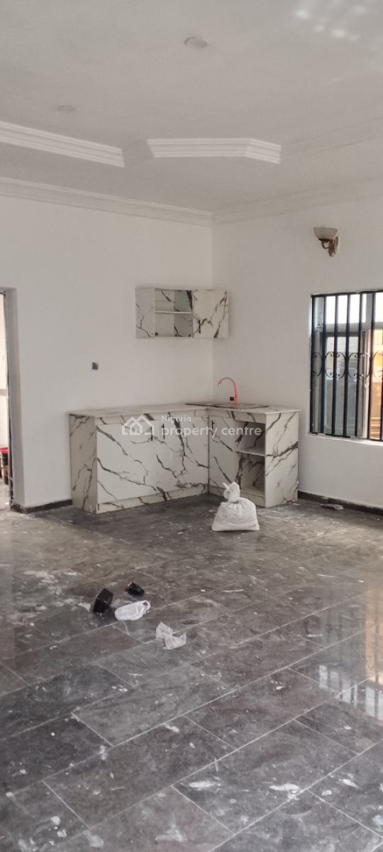 a Very Spacious Mini Flat, Chevron Drive, Bera Estate, Chevron, Lekki, Lagos, Mini Flat (room and Parlour) for Rent