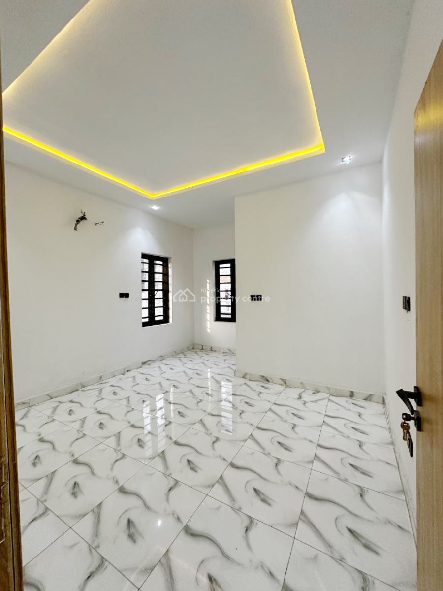 3 Bedroom Terrace Duplex with Bq, Ikota, Lekki, Lagos, Terraced Duplex for Sale