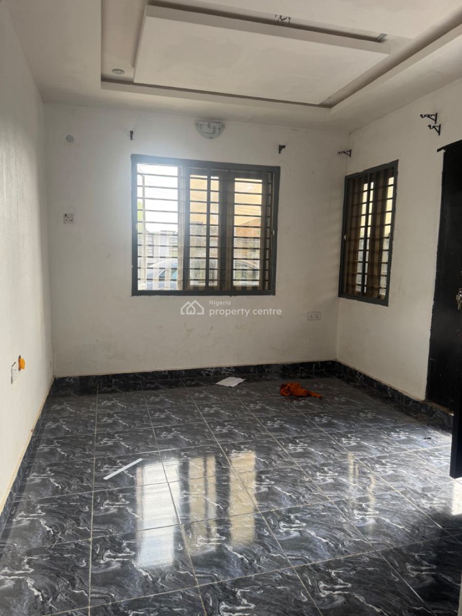 Pop Room and Parlour Self, Pressy Close, Igbogbo, Ikorodu, Lagos, Mini Flat (room and Parlour) for Rent