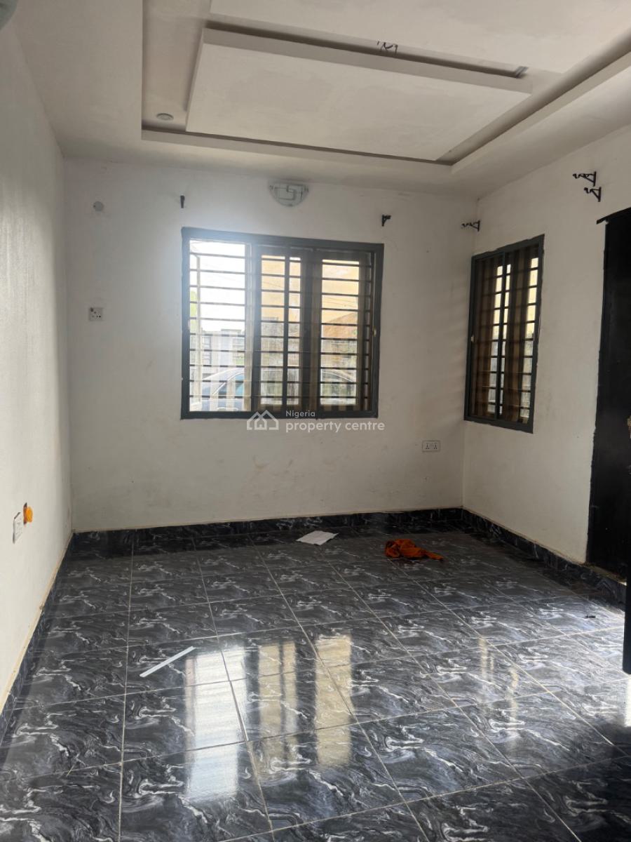 Pop Room and Parlour Self, Pressy Close, Igbogbo, Ikorodu, Lagos, Mini Flat (room and Parlour) for Rent