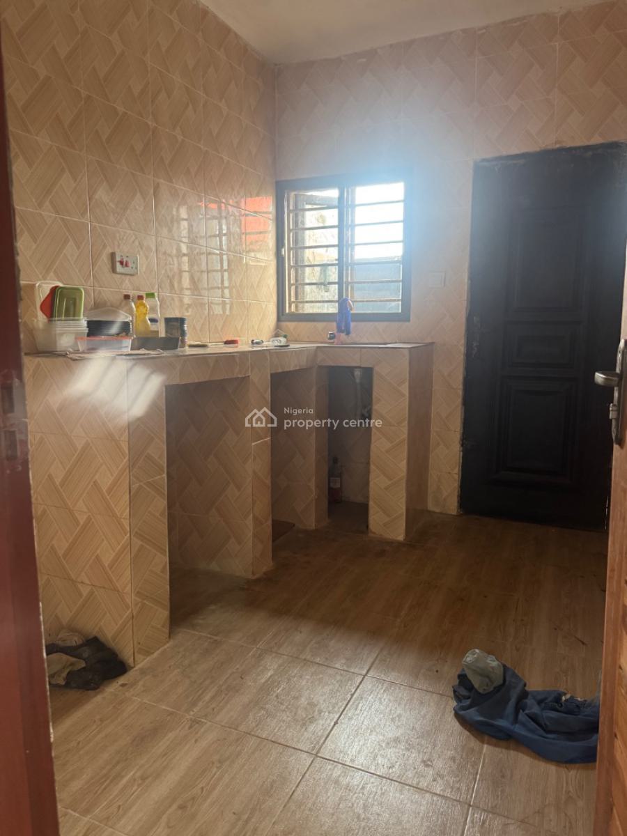 Pop Room and Parlour Self, Pressy Close, Igbogbo, Ikorodu, Lagos, Mini Flat (room and Parlour) for Rent