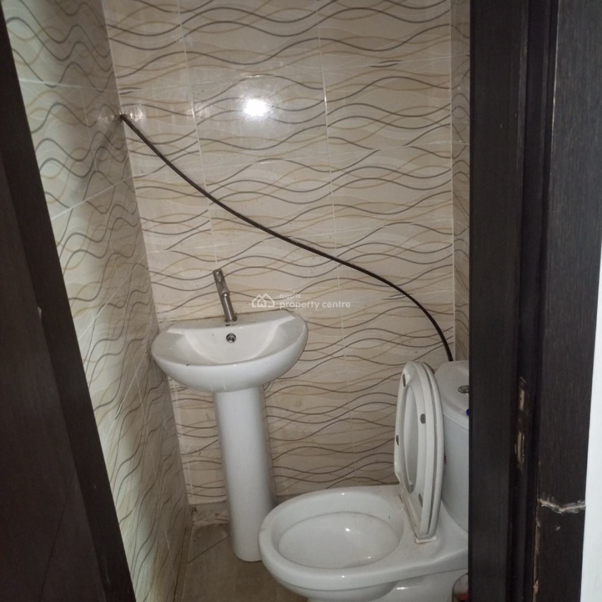 Two Bedroom Apartment, Seaside Estate, Badore, Ajah, Lagos, Flat / Apartment for Rent