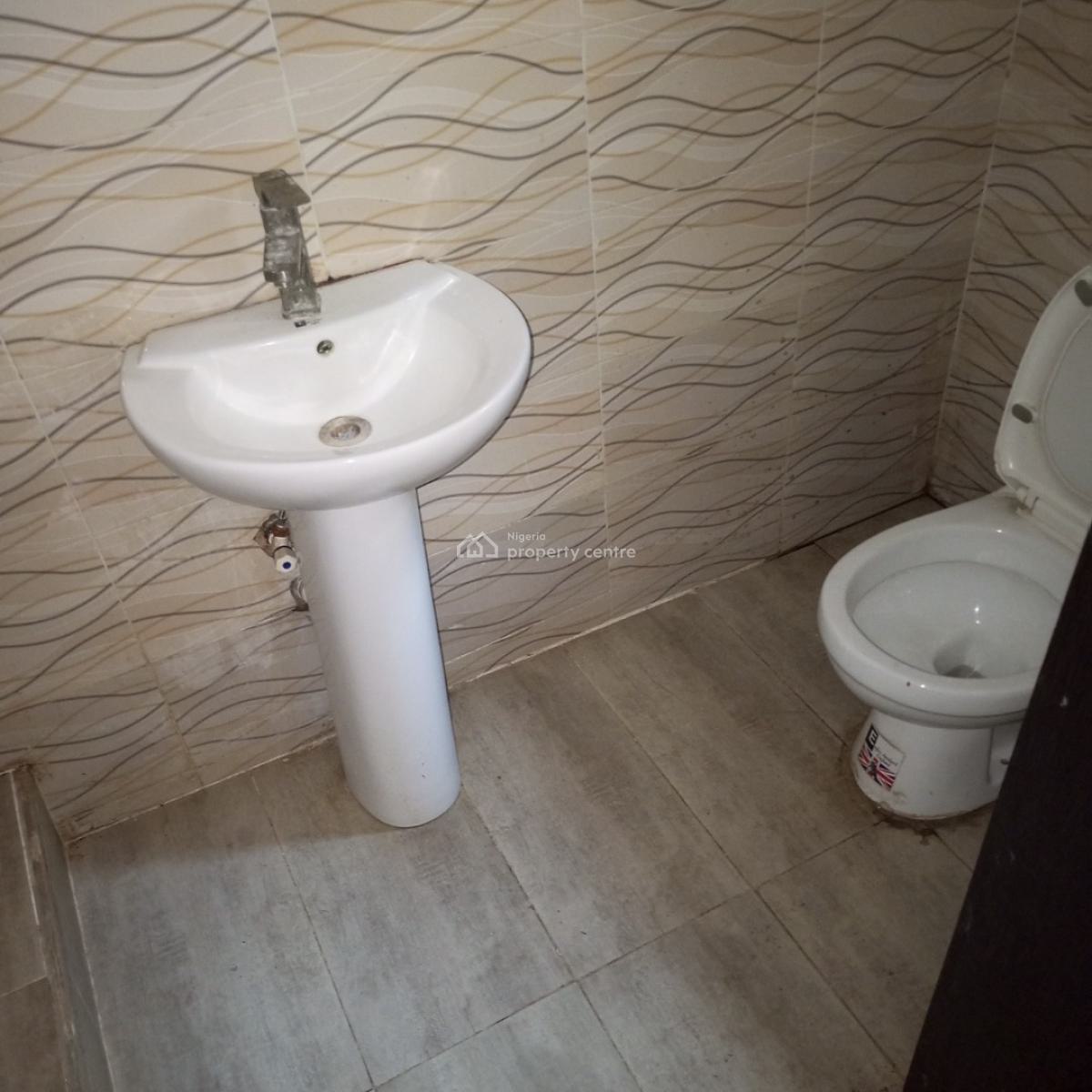 Two Bedroom Apartment, Seaside Estate, Badore, Ajah, Lagos, Flat / Apartment for Rent
