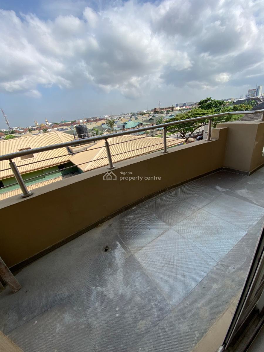 Luxury 3bedroom Penthouse with Bq, Elf, Lekki Phase 1, Lekki, Lagos, Flat / Apartment for Rent