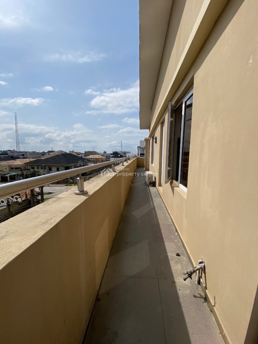 Luxury 3bedroom Penthouse with Bq, Elf, Lekki Phase 1, Lekki, Lagos, Flat / Apartment for Rent