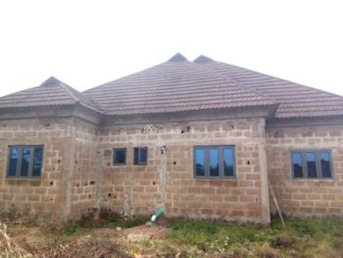 4 Bedroom Bungalow, Mowe Ofada, Ogun, Detached Bungalow for Sale