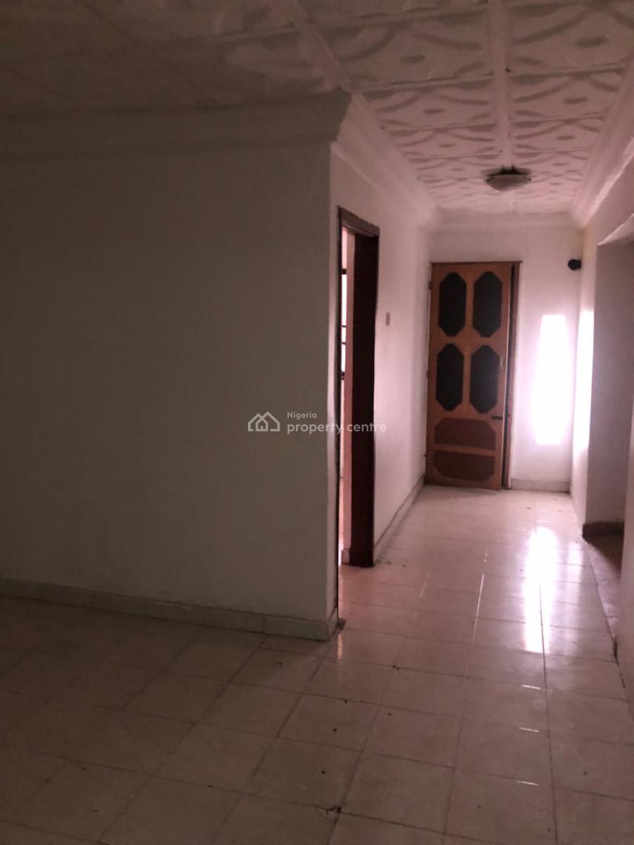 3 Bedroom Apartment, Lekki Phase 1, Lekki, Lagos, Flat / Apartment for Sale