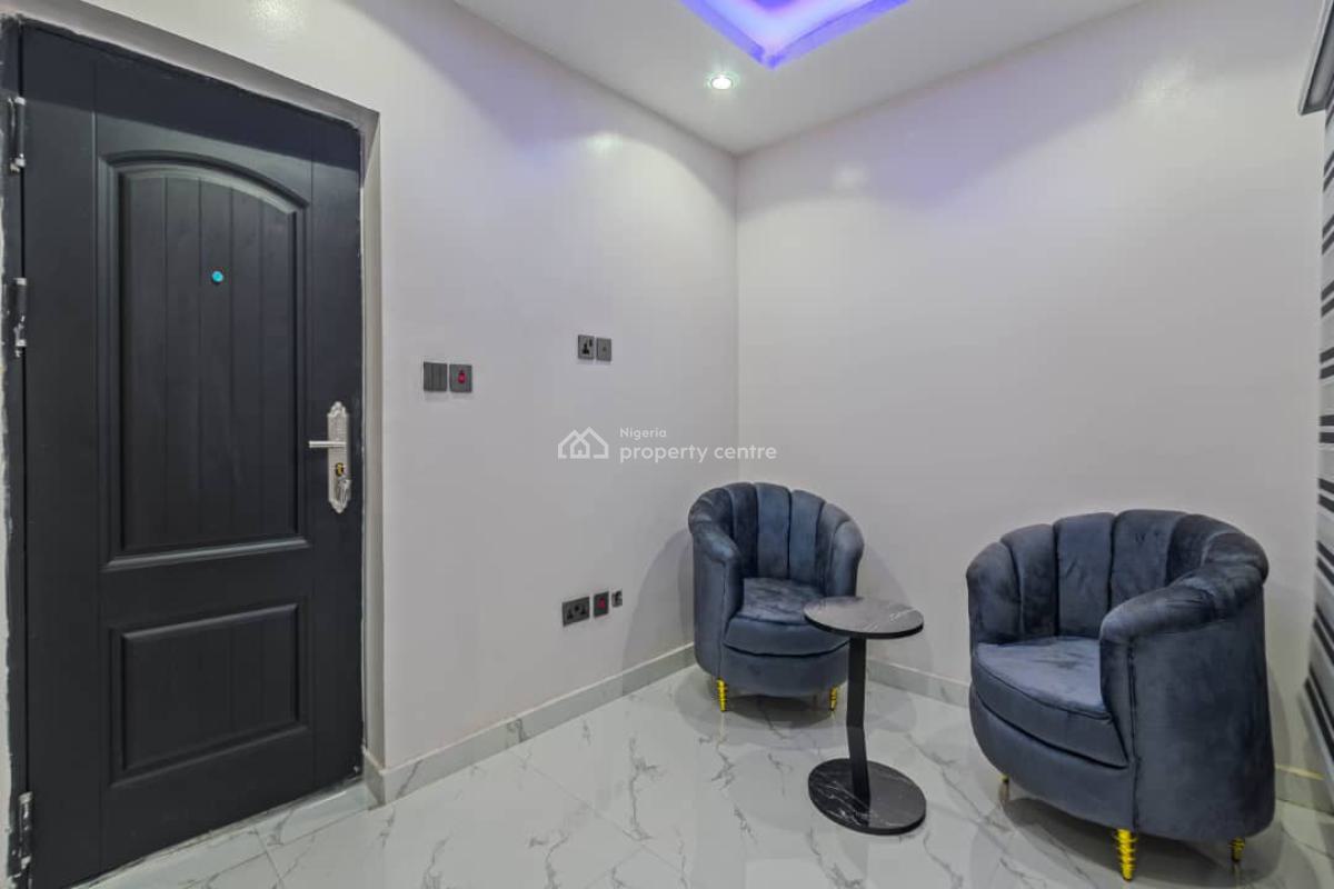 Tasteful 5 Bedroom Detached House with Snooker Board, 17, Furo Ezimora Street, Lekki Phase 1, Lekki Phase 1, Lekki, Lagos, Detached Duplex Short Let