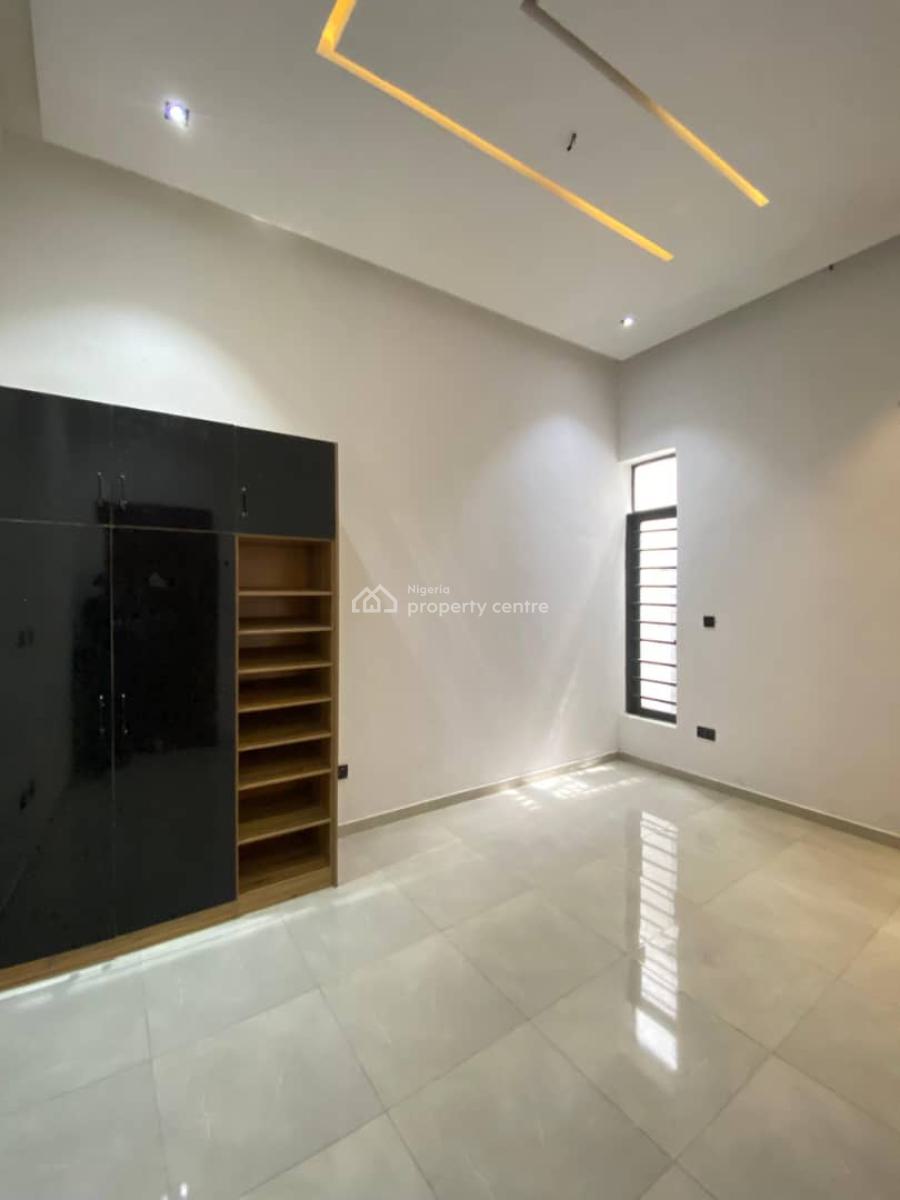 a Tastefully 5 Bedroom Fully Detached Duplex with Swimming Pool, Alluring 5 Bedroom Fully Detached Duplex with Ample Packing Space, Ajah, Lagos, Detached Duplex for Sale