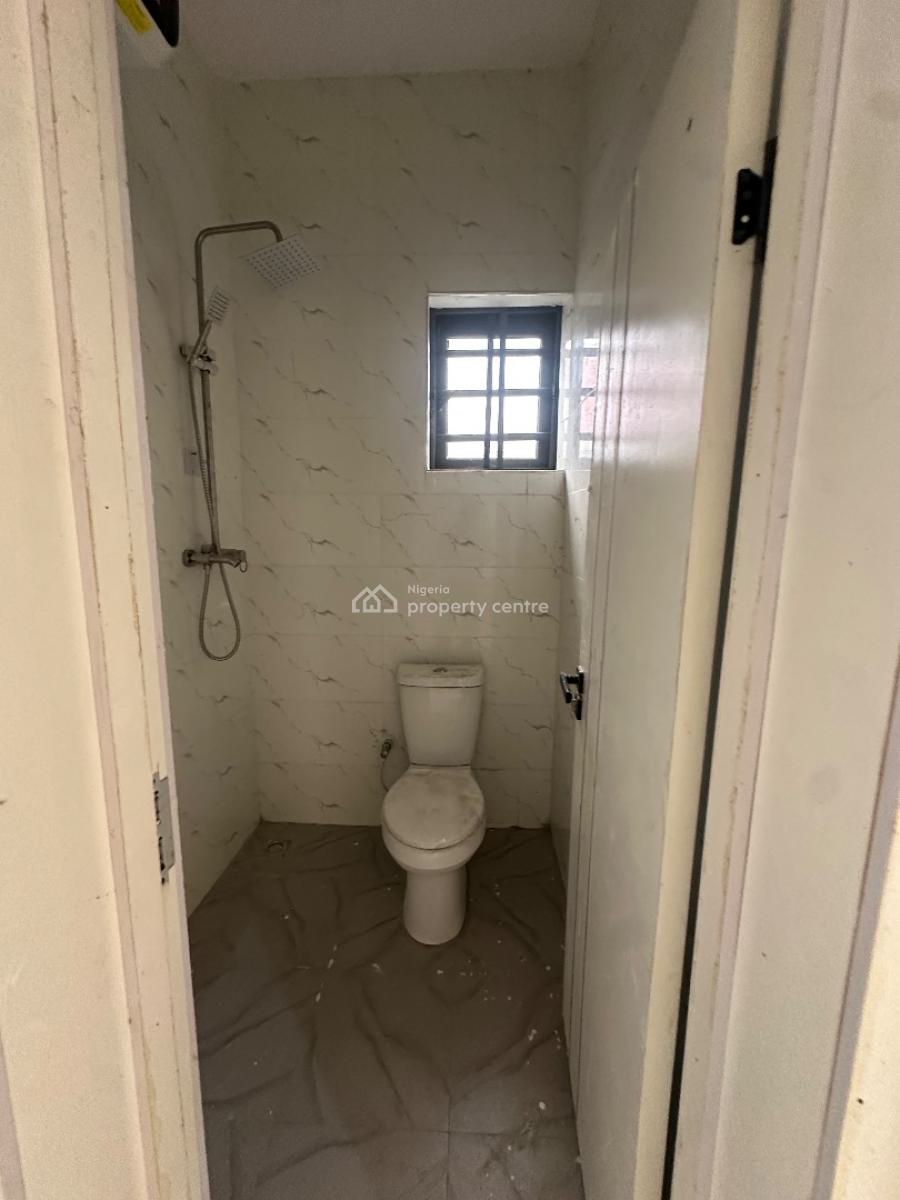 Newly 2bedroom Flats, Beachfront Estate Off Orchid Road, Lekki, Lagos, Flat / Apartment for Rent