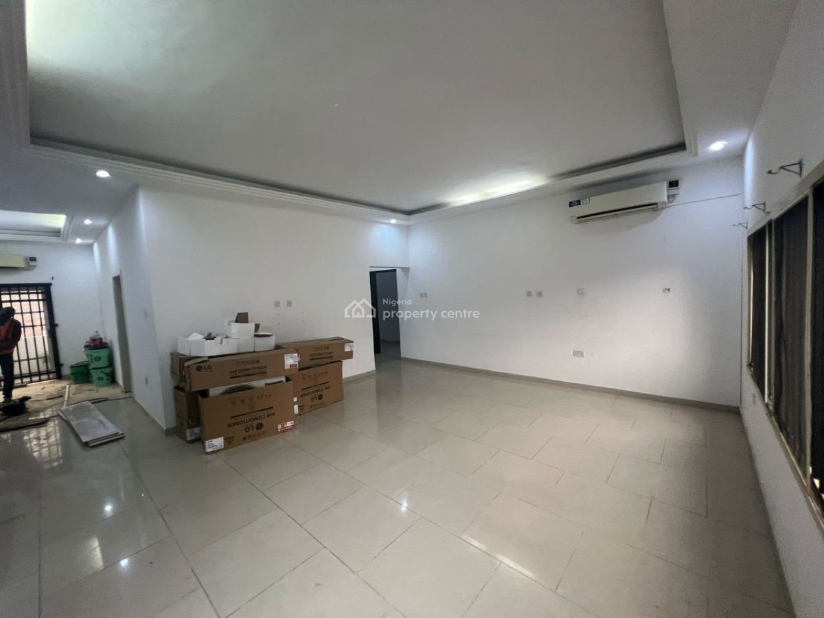 Luxury 3 Bedroom Apartment with Bq, Lekki Phase 1, Lekki, Lagos, Flat / Apartment for Rent