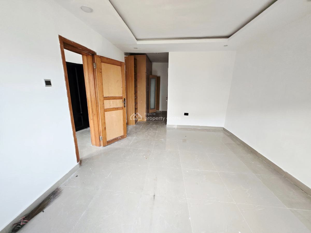 3 Bedroom Duplex, Lekki Phase 1, Lekki, Lagos, Office Space for Rent