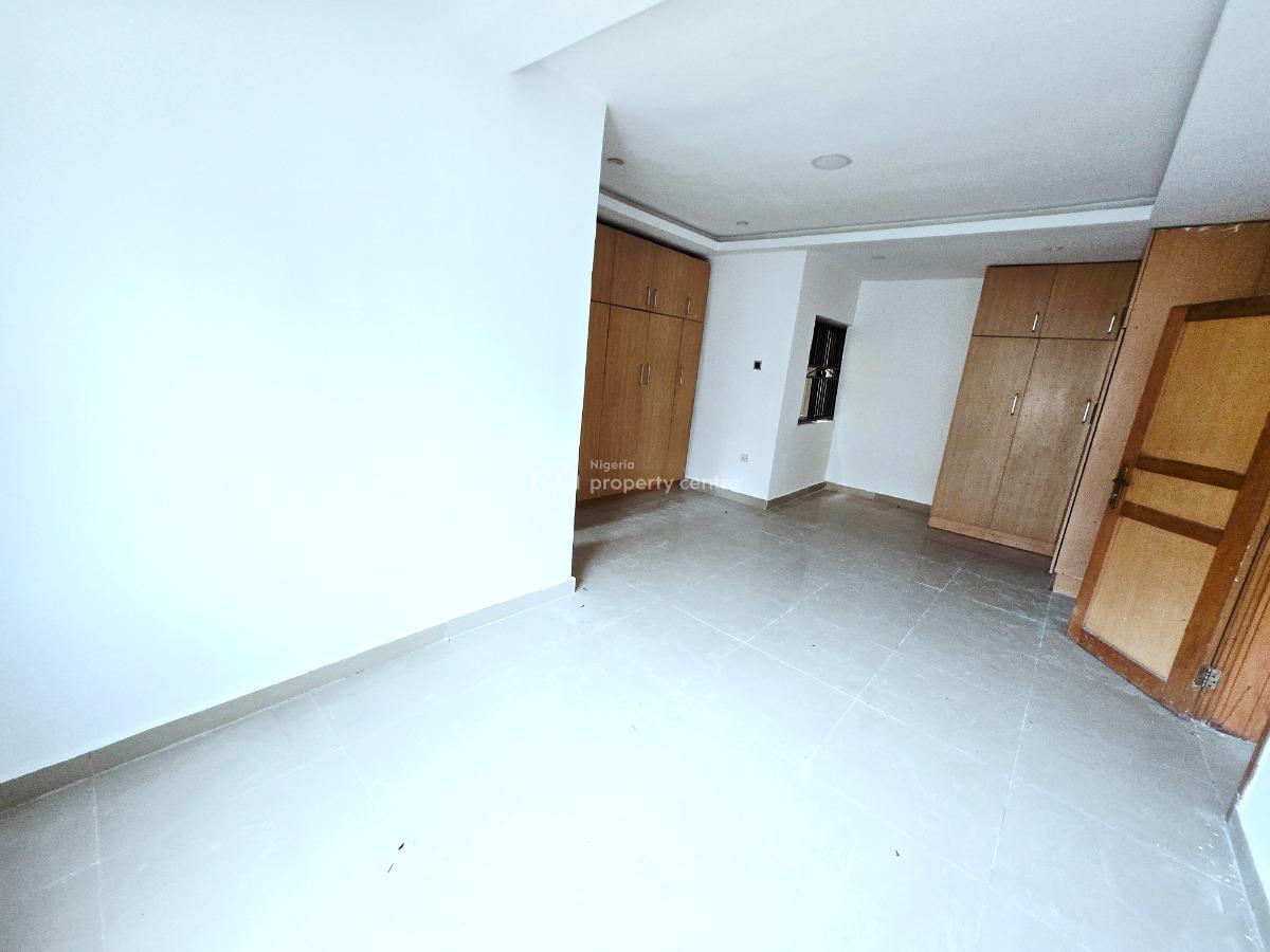 3 Bedroom Duplex, Lekki Phase 1, Lekki, Lagos, Office Space for Rent