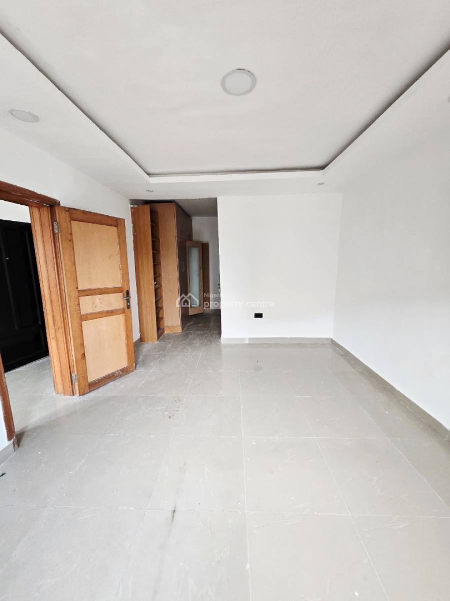 3 Bedroom Duplex, Lekki Phase 1, Lekki, Lagos, Office Space for Rent