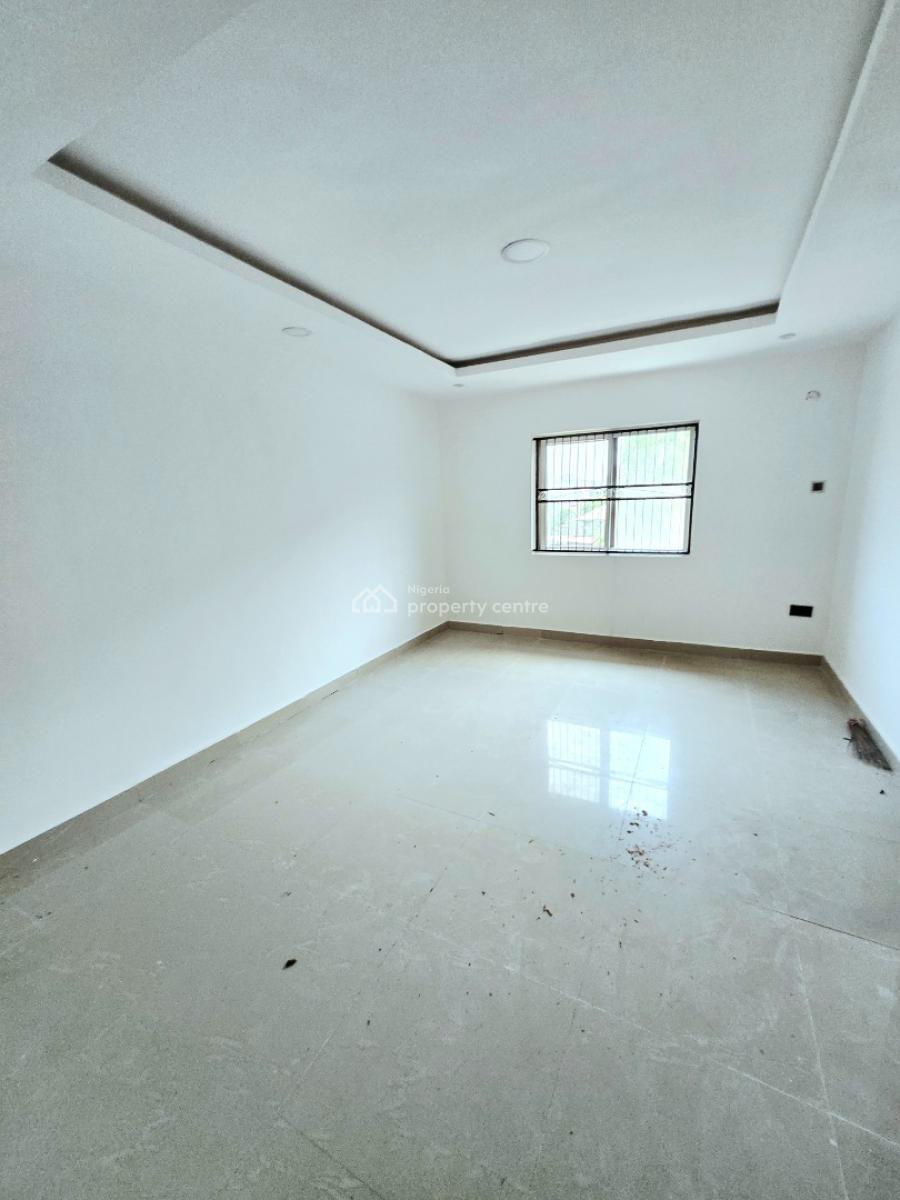3 Bedroom Duplex, Lekki Phase 1, Lekki, Lagos, Office Space for Rent