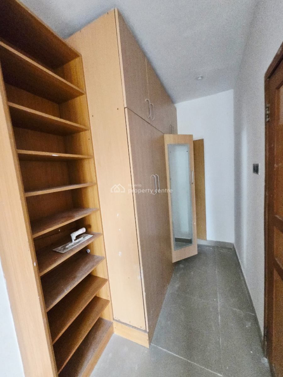 3 Bedroom Duplex, Lekki Phase 1, Lekki, Lagos, Office Space for Rent