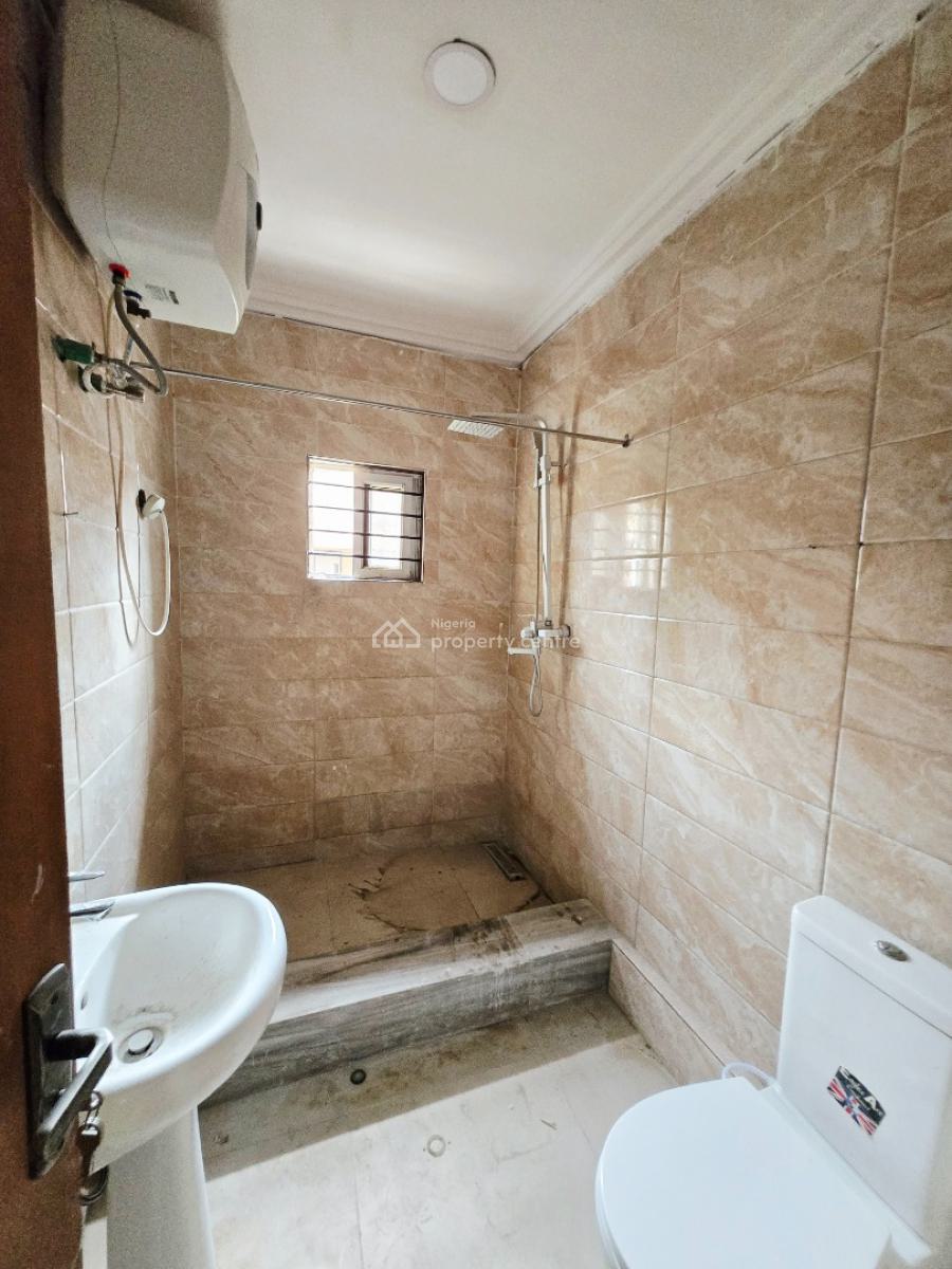 3 Bedroom Duplex, Lekki Phase 1, Lekki, Lagos, Office Space for Rent