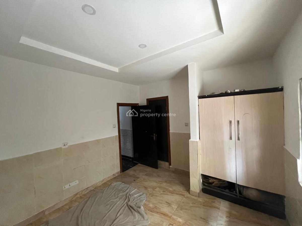 7 Unit of 3 Bedroom Apartment Plus 3 Unit of 2 Bedroom Apartment, Lekki Phase 1, Lekki, Lagos, Flat / Apartment for Rent