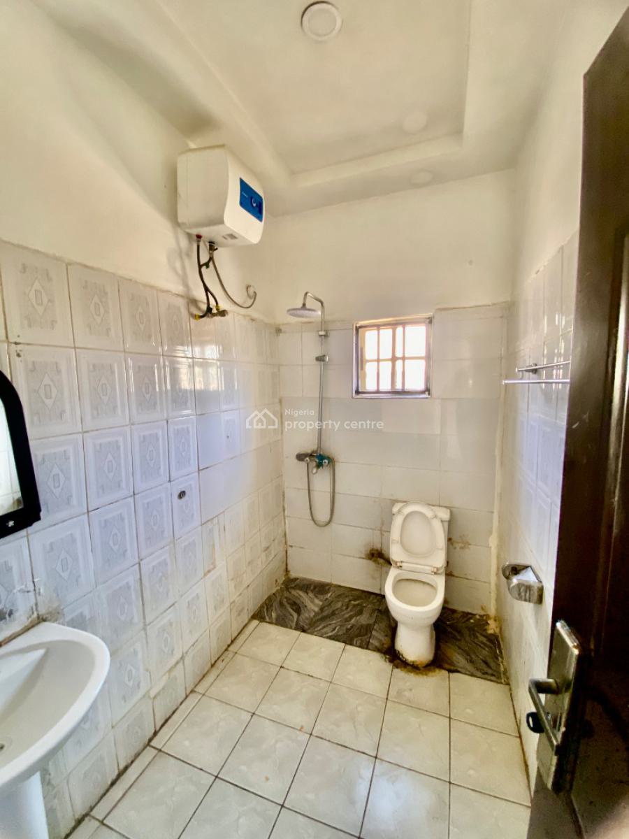 Very Massive and Spacious Three (3) Bedroom Bungalow Apartment, Efab Estate, Lokogoma District, Abuja, Detached Bungalow for Rent