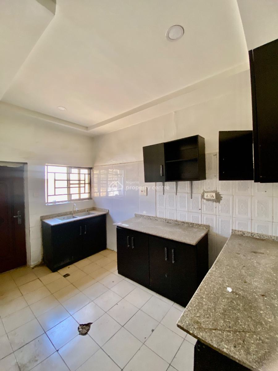 Very Massive and Spacious Three (3) Bedroom Bungalow Apartment, Efab Estate, Lokogoma District, Abuja, Detached Bungalow for Rent