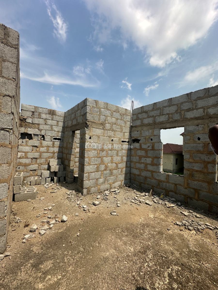 Excellent Distress 4 Bedroom Duplex Carcass with Bq, By Von Estate Road, Lugbe District, Abuja, Detached Duplex for Sale