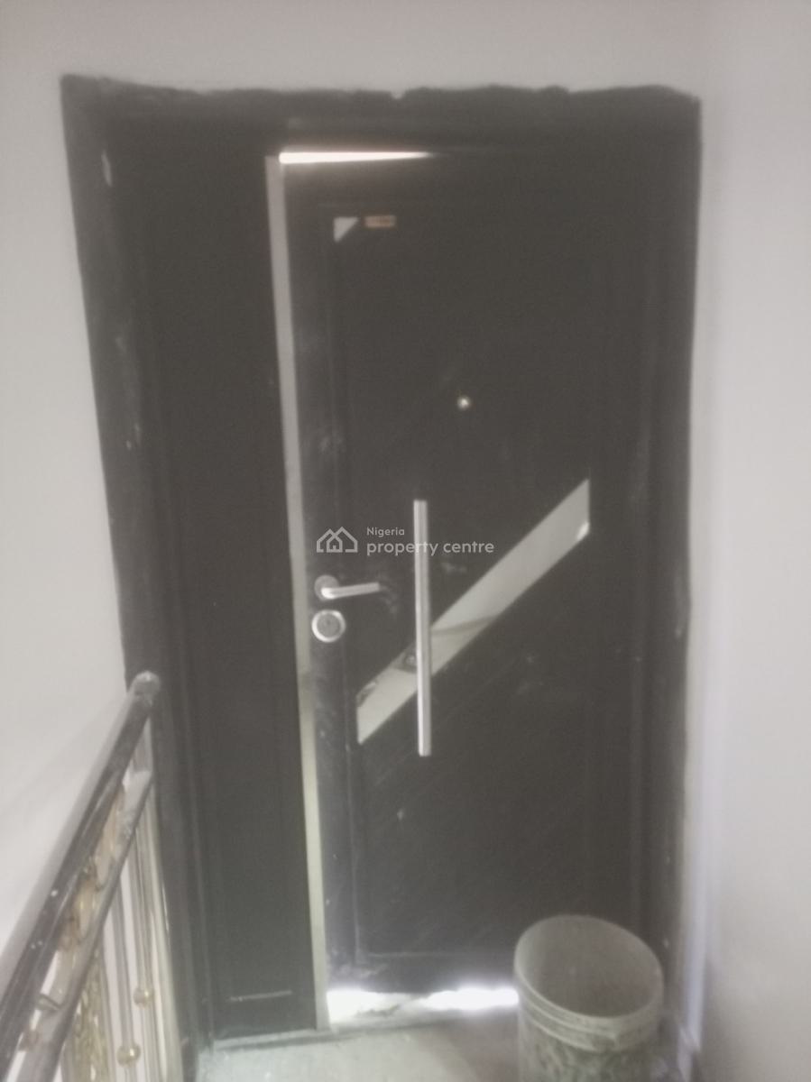 Luxury Newly Built 2 Bedroom, Hotel Bus Stop Bucknor Estate Jakande Axis., Isolo, Lagos, Flat / Apartment for Rent