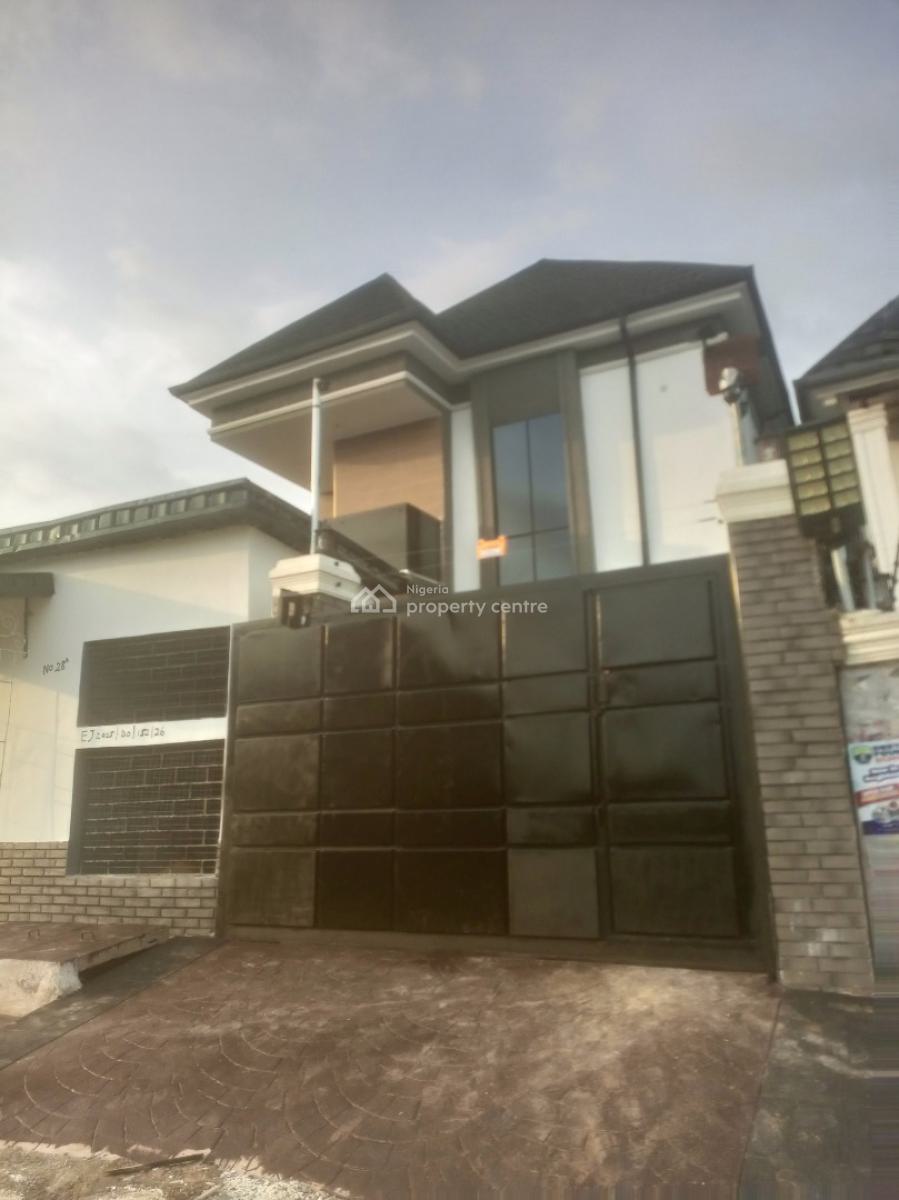 Luxury Newly Built 2 Bedroom, Hotel Bus Stop, Bucknor Estate, Jakande Axis., Isolo, Lagos, Flat / Apartment for Rent