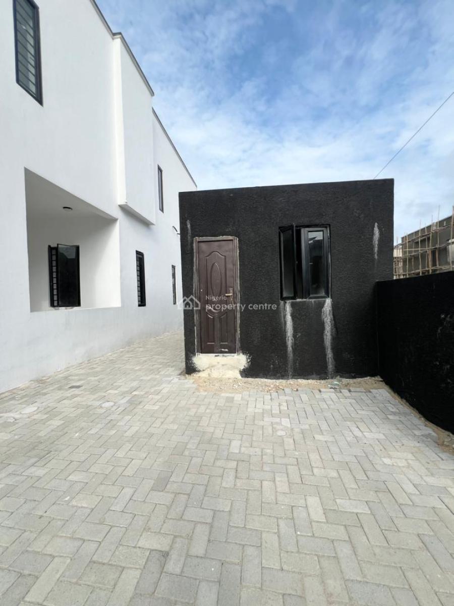 Lovely 4bedroom Terrace Duplex in a Secure Estate, Orchid, Lekki, Lagos, Terraced Duplex for Sale