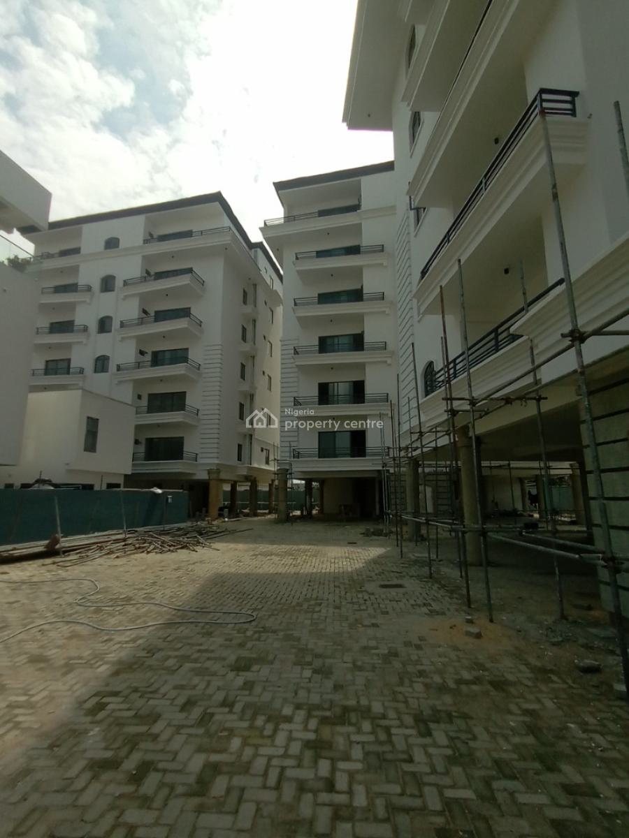 3 Bedroom Flat Upstairs, Phase 1, Lekki, Lagos, Flat / Apartment for Rent
