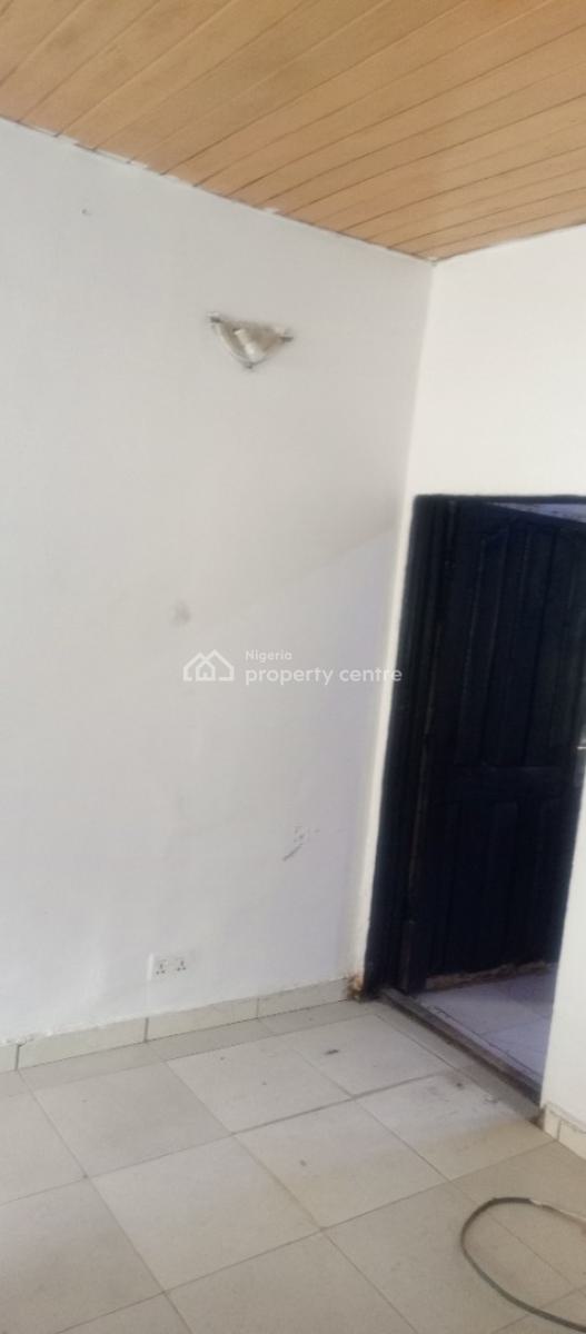 Standard 2-bed Apartment Close to The Road with a Visitor Toilet, Majek, Sangotedo, Ajah, Lagos, Flat / Apartment for Rent