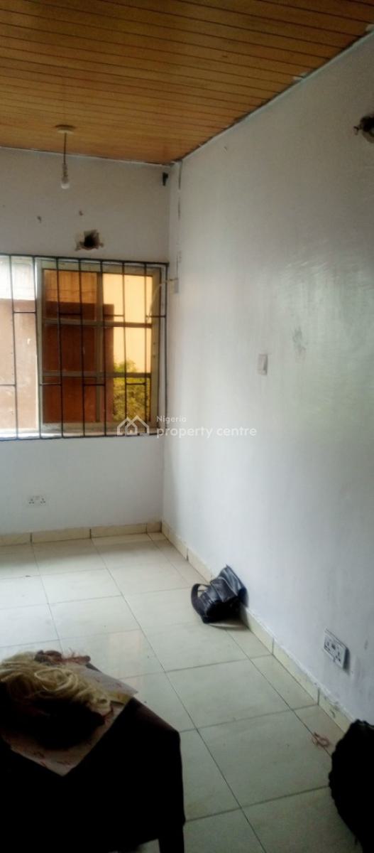 Standard 2-bed Apartment Close to The Road with a Visitor Toilet, Majek, Sangotedo, Ajah, Lagos, Flat / Apartment for Rent