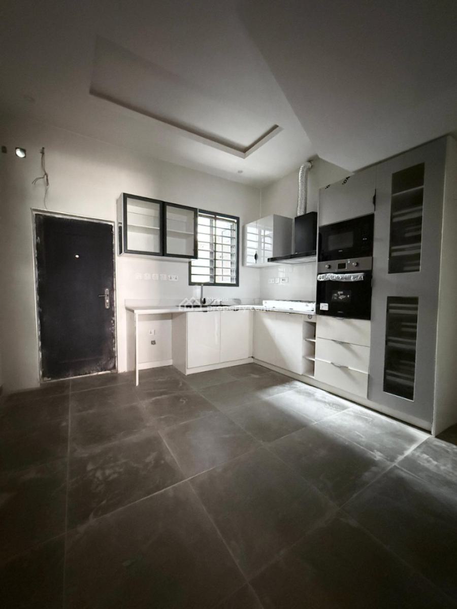 Luxurious 4bedroom Terrace Duplex with Bq and Pool in a Secure Estate, Lekki Phase 1, Lekki, Lagos, Terraced Duplex for Sale