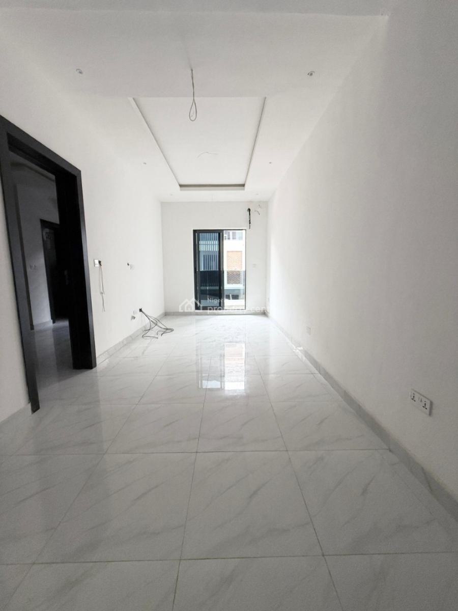 Luxurious 4bedroom Terrace Duplex with Bq and Pool in a Secure Estate, Lekki Phase 1, Lekki, Lagos, Terraced Duplex for Sale