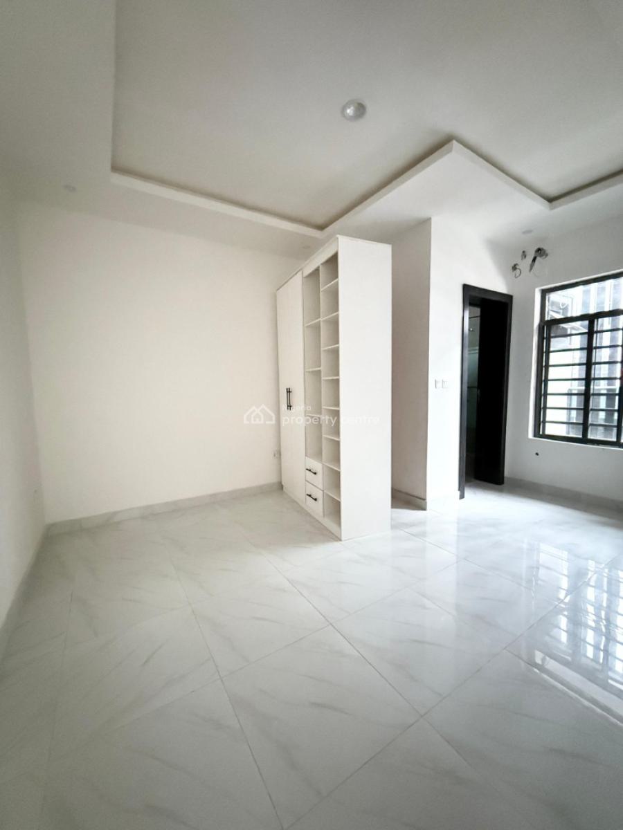 Luxurious 4bedroom Terrace Duplex with Bq and Pool in a Secure Estate, Lekki Phase 1, Lekki, Lagos, Terraced Duplex for Sale