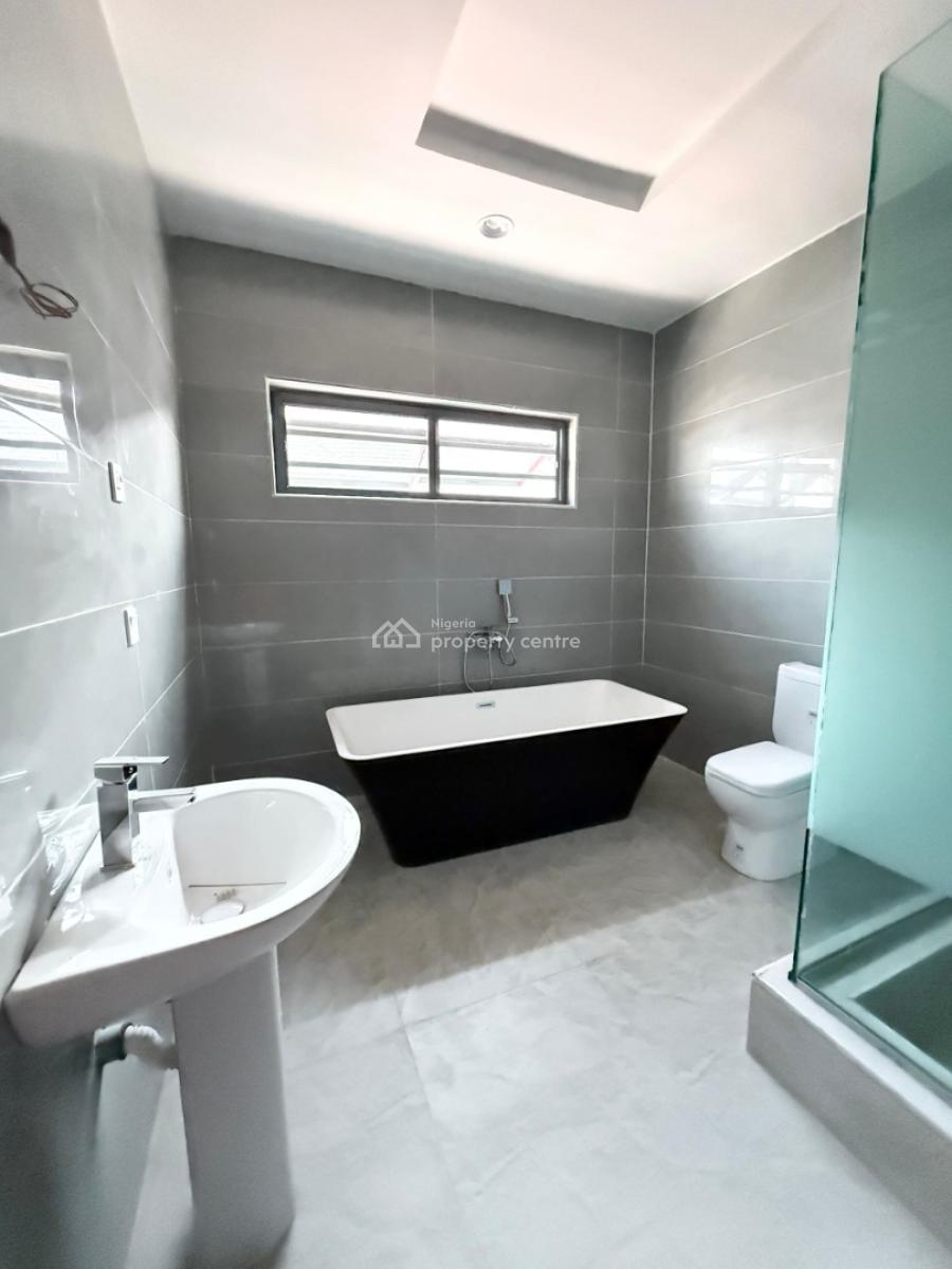 Luxurious 4bedroom Terrace Duplex with Bq and Pool in a Secure Estate, Lekki Phase 1, Lekki, Lagos, Terraced Duplex for Sale