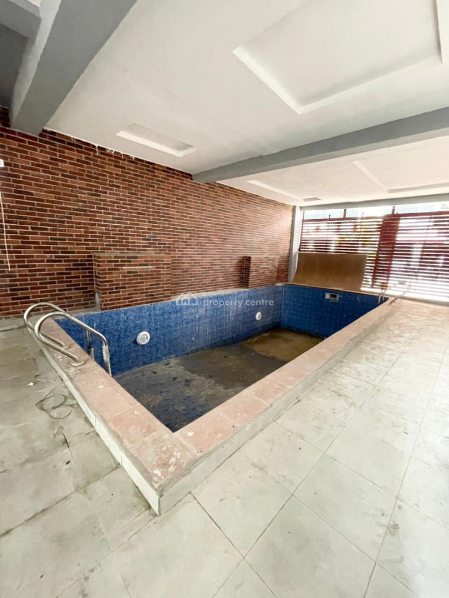 Luxurious 4bedroom Terrace Duplex with Bq and Pool in a Secure Estate, Lekki Phase 1, Lekki, Lagos, Terraced Duplex for Sale
