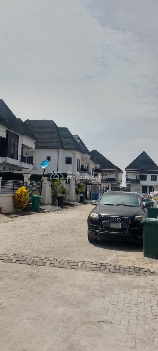 a Spacious Room Studio Apartment, Chevron Alternative Route/ Angle View Estate / Chevron, Lekki, Lagos, Self Contain (single Rooms) for Rent