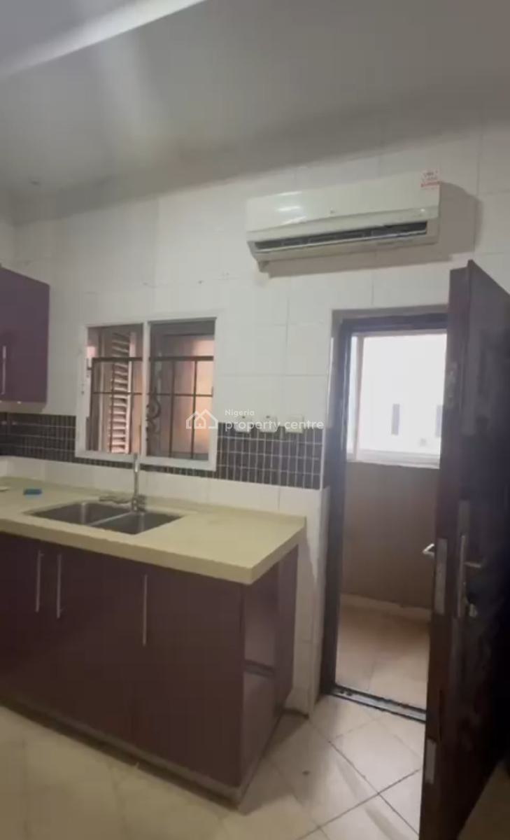 a Lovely Newly Built 3bedrooms Flat Apartment with a Maids Room, Lekki Phase 1, Lekki Phase 1, Lekki, Lagos, House for Rent