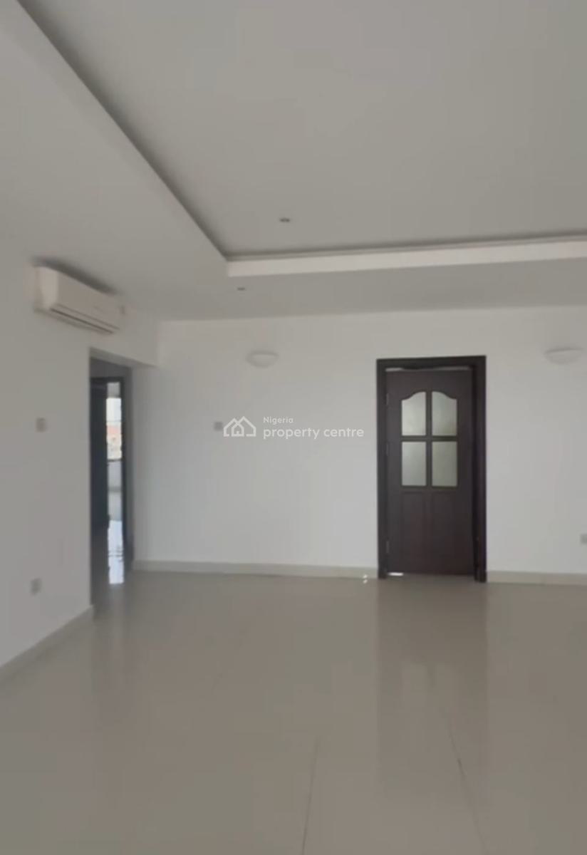 a Lovely Newly Built 3bedrooms Flat Apartment with a Maids Room, Lekki Phase 1, Lekki Phase 1, Lekki, Lagos, House for Rent